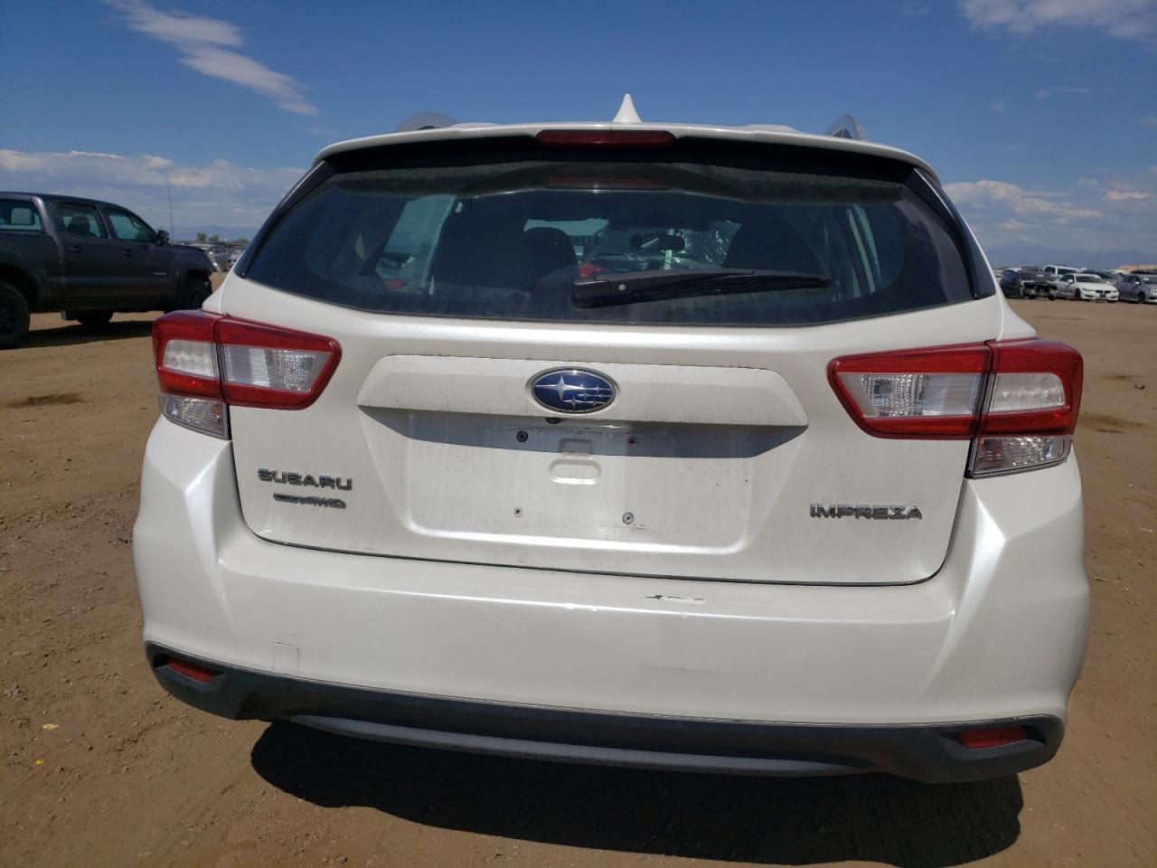 4S3GTAD67J3737321 2018 Subaru Impreza Premium Plus