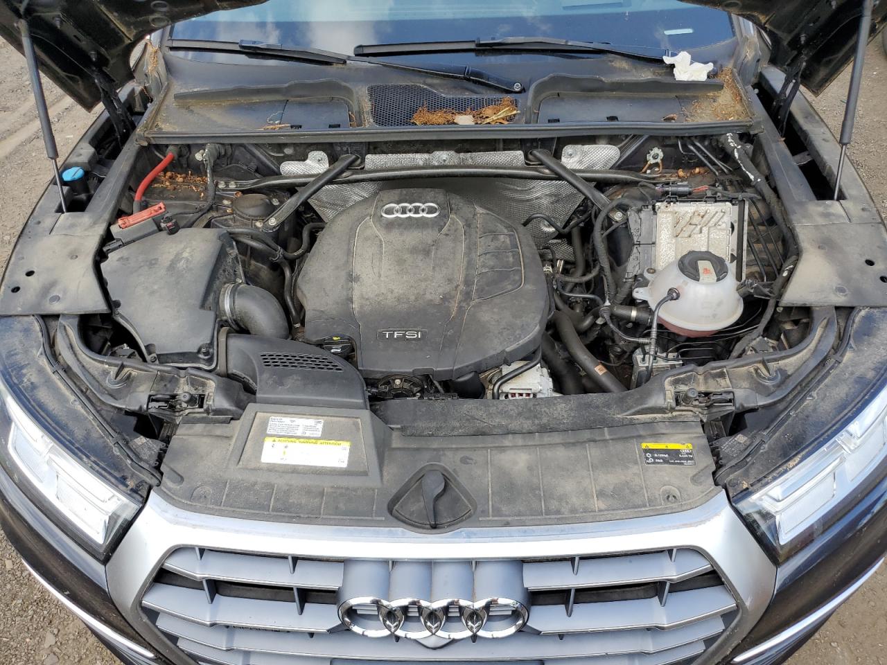 WA1CNAFY4J2177748 2018 Audi Q5 Prestige