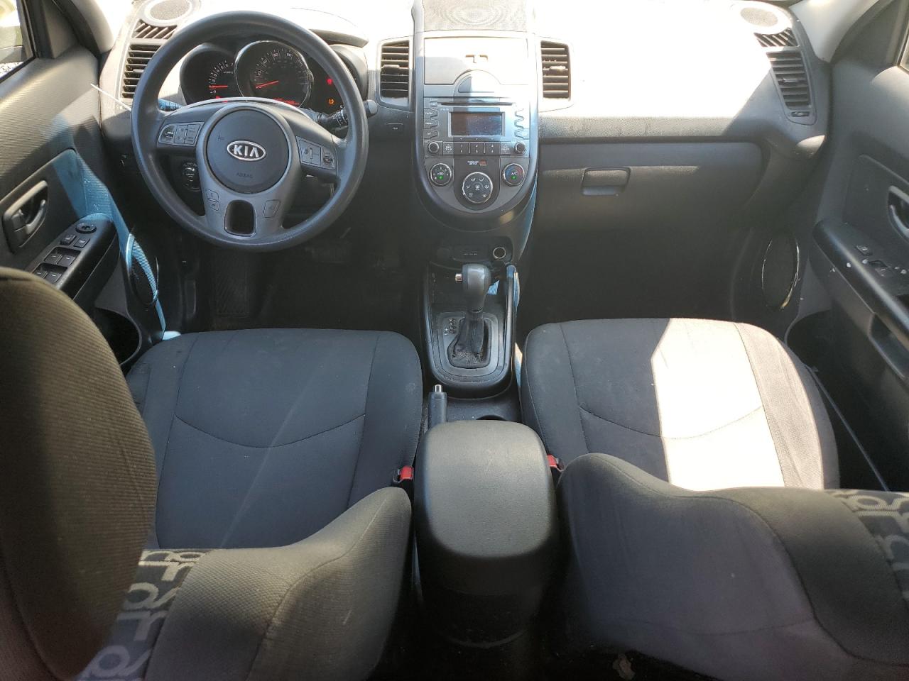 KNDJT2A20B7223012 2011 Kia Soul +