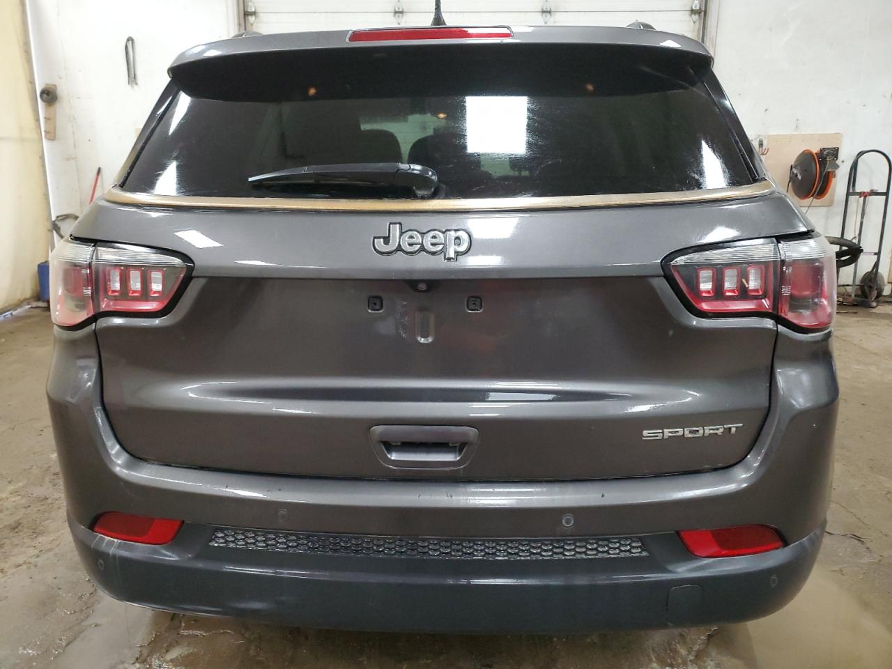 3C4NJCAB5KT638934 2019 Jeep Compass Sport