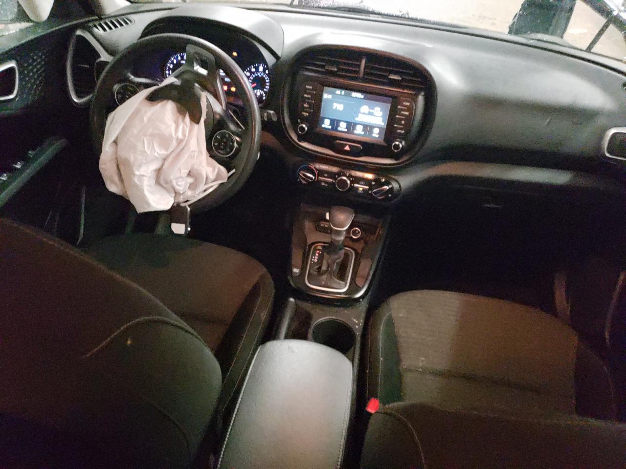 KNDJ23AU5L7025618 2020 Kia Soul Lx