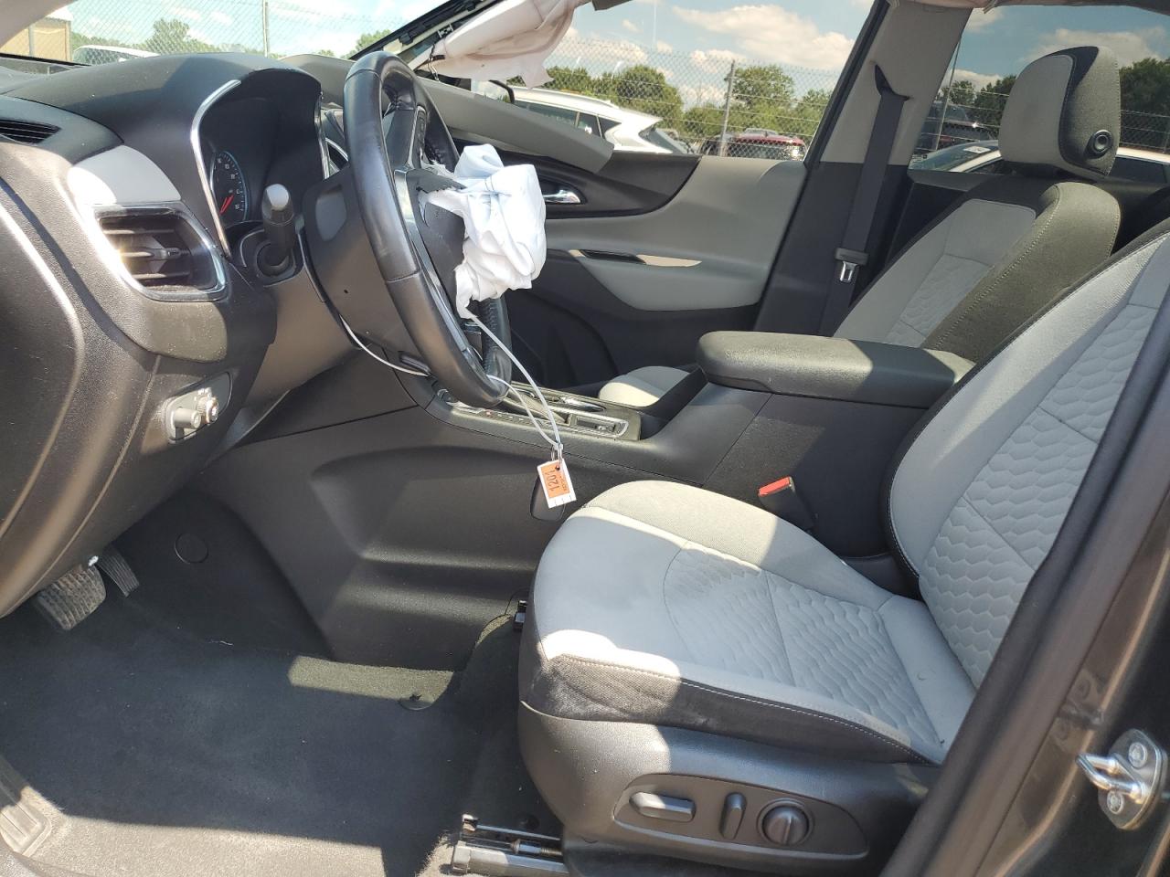 3GNAXVEX3KS575764 2019 Chevrolet Equinox Lt