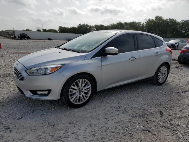 VIN 1FADP3N27JL241679 2018 Ford Focus, Titanium no.1