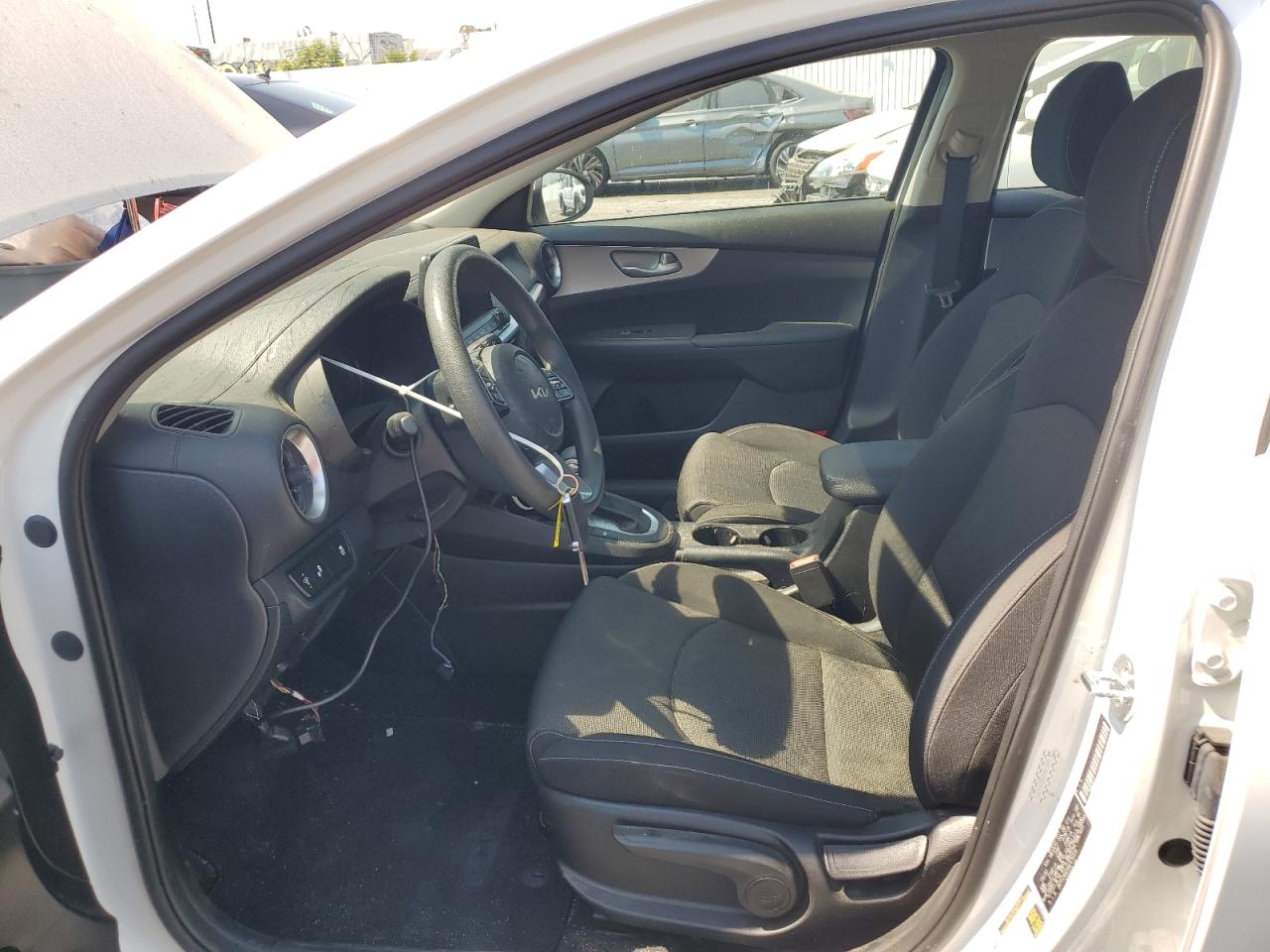 3KPF24AD5NE476370 2022 Kia Forte Fe