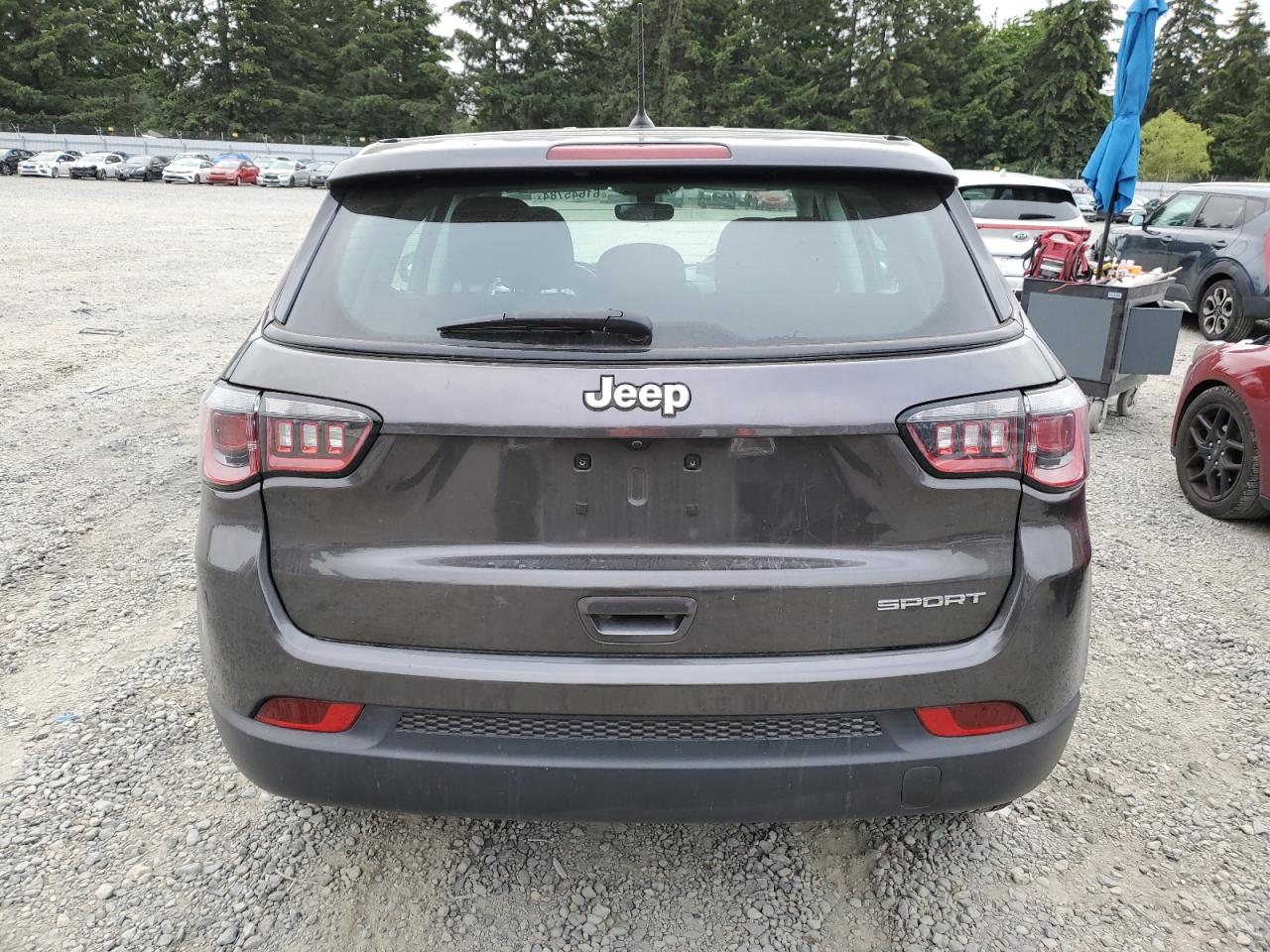 3C4NJCAB7JT137347 2018 Jeep Compass Sport