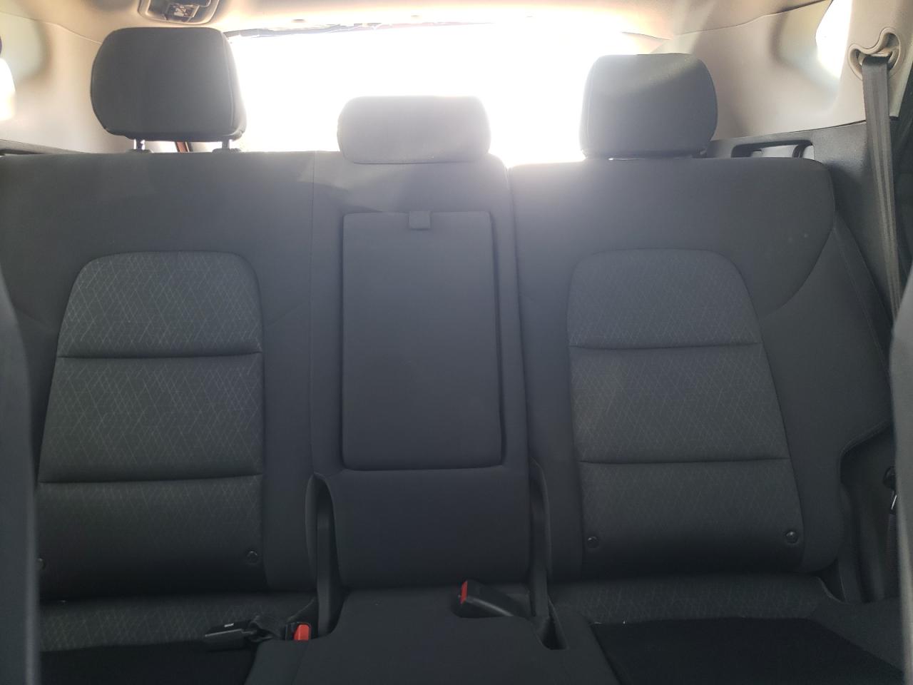 KM8J23A42JU770062 2018 Hyundai Tucson Se