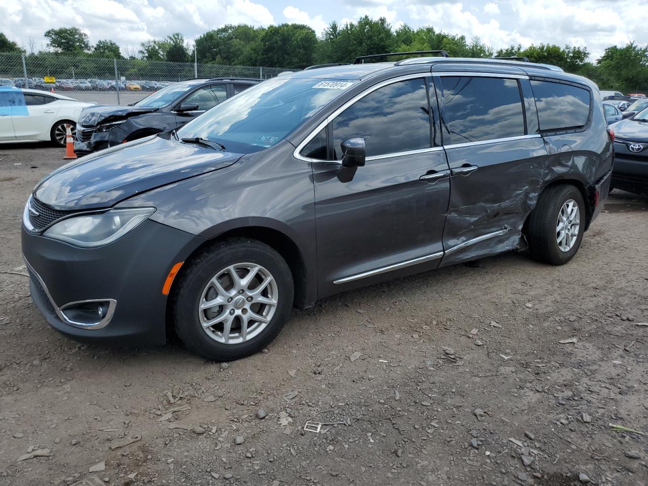 CHRYSLER PACIFICA TOURING L