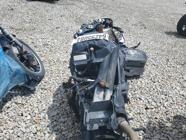 2013 YAMAHA YZFR1 - JYARN23E3DA015874