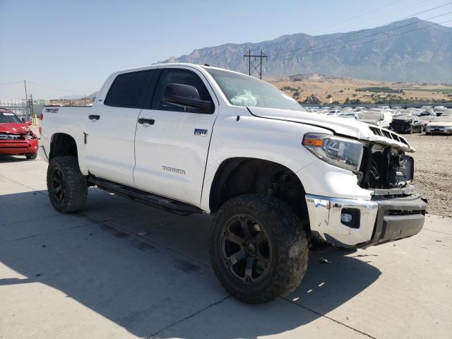 VIN 5TFDY5F19JX713205 2018 Toyota Tundra, Crewmax Sr5 no.4