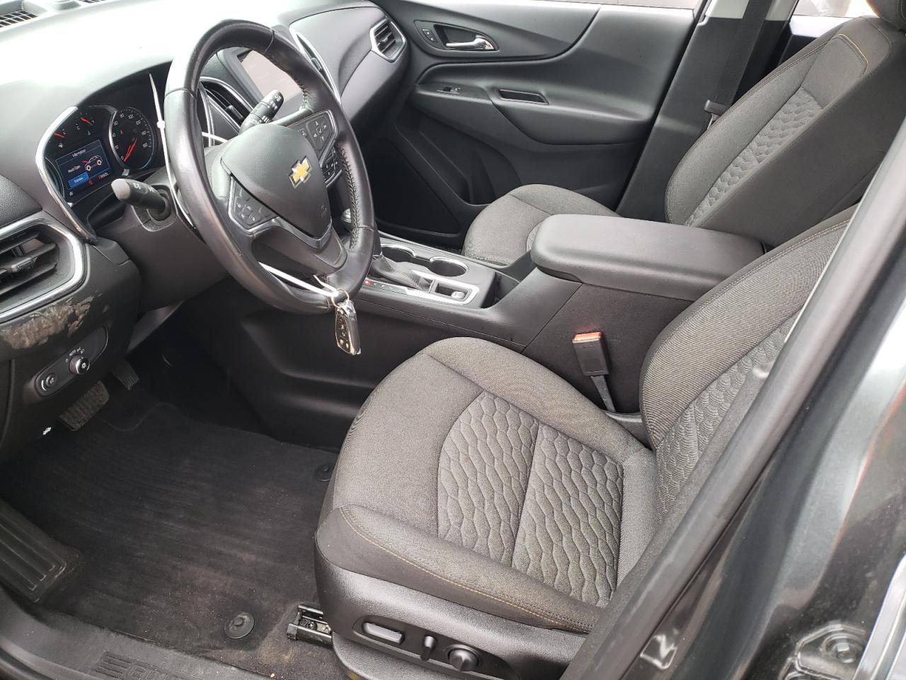 2GNAXUEV2K6228076 2019 Chevrolet Equinox Lt