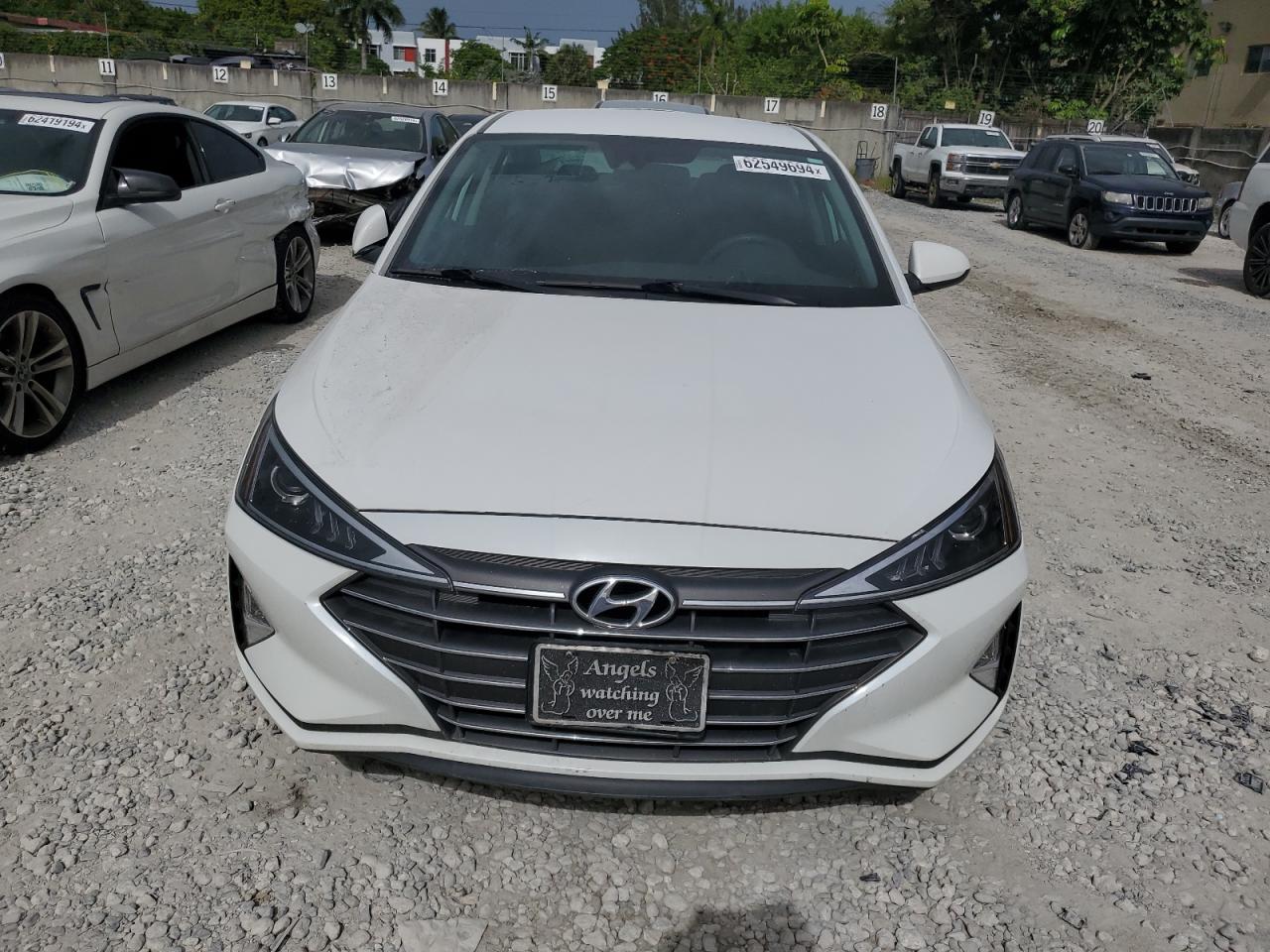 2020 Hyundai Elantra Sel vin: 5NPD84LF2LH569375