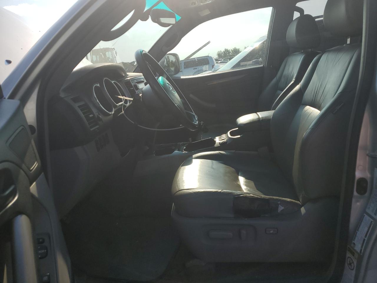 JTEBT17R448011578 2004 Toyota 4Runner Limited