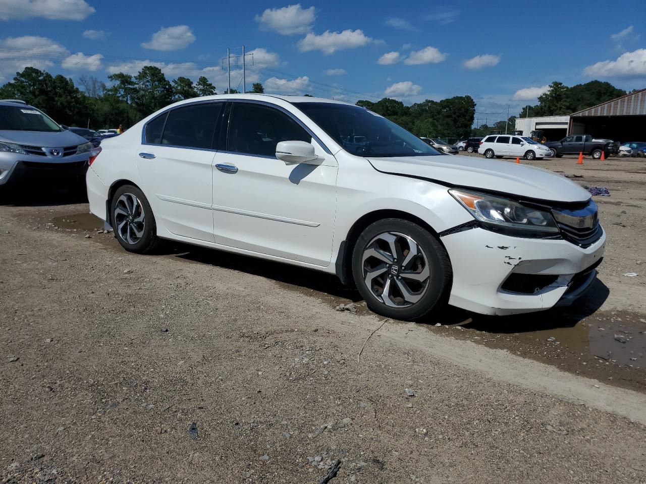 1HGCR3F85GA033552 HONDA ACCORD 2016