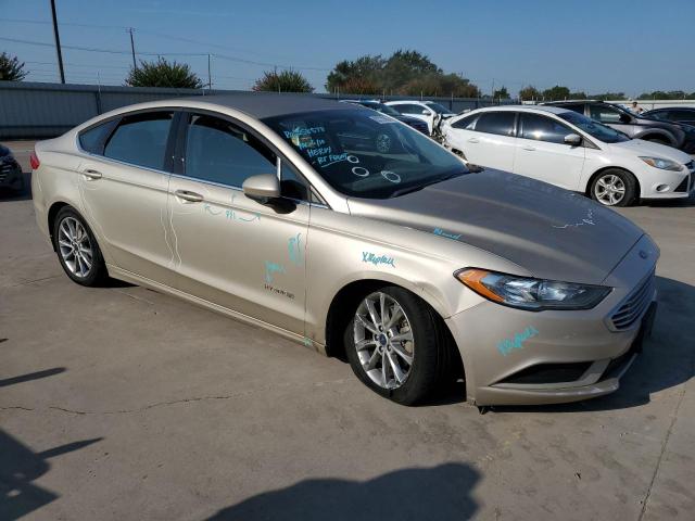 VIN 3FA6P0LU8HR325775 2017 Ford Fusion, Se Hybrid no.4