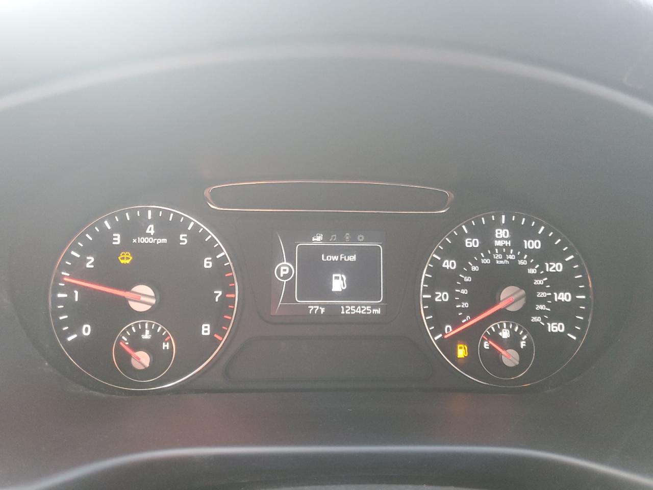 2018 Kia Sorento Lx vin: 5XYPGDA35JG425817