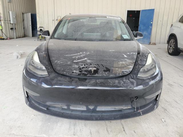 2018 Tesla Model 3 VIN: 5YJ3E1EB8JF071349 Lot: 61715134