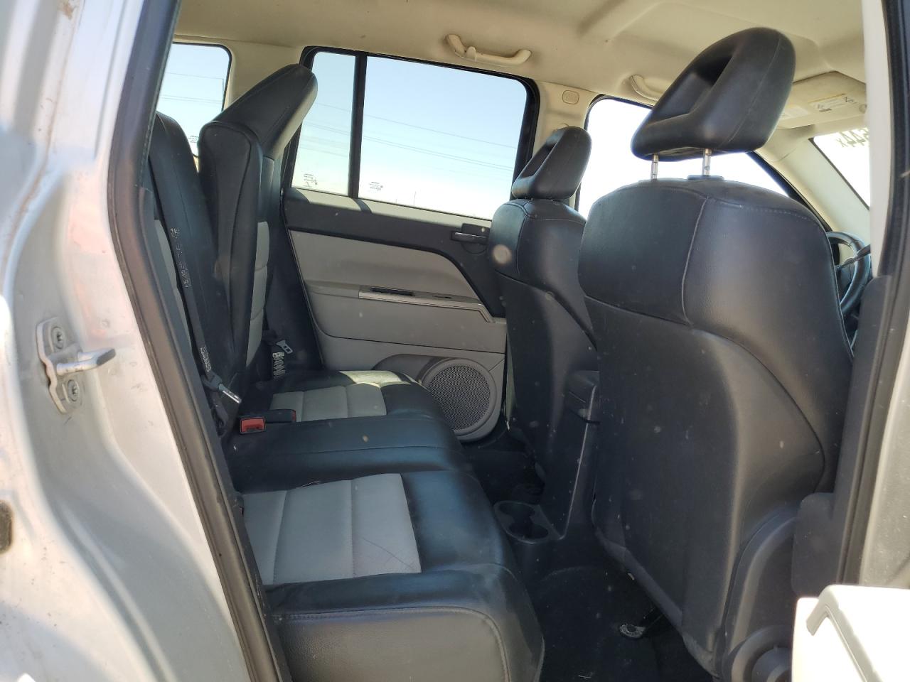 1J8FF57W77D166110 2007 Jeep Compass Limited