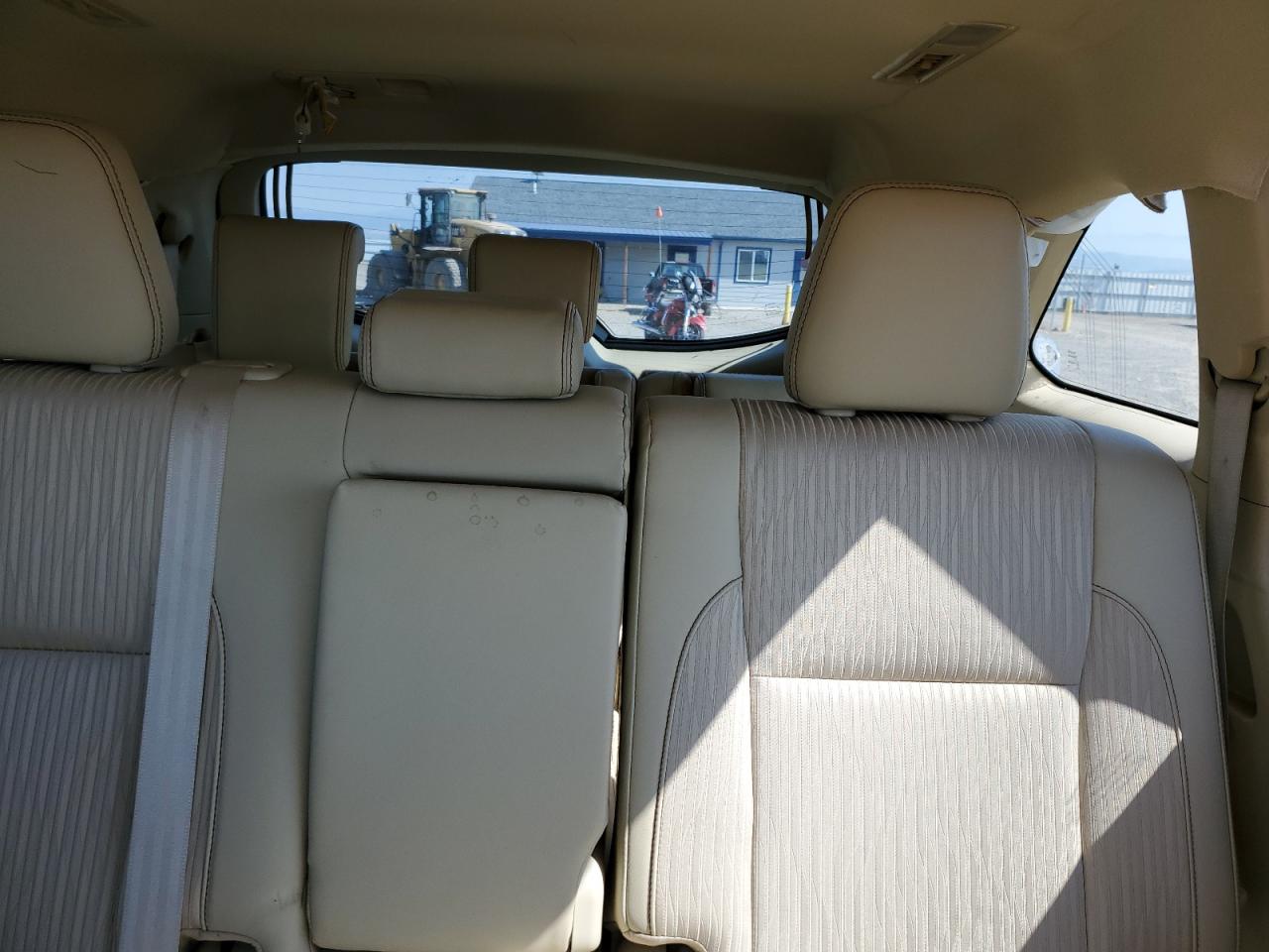 5TDBZRFH2JS912322 2018 Toyota Highlander Le