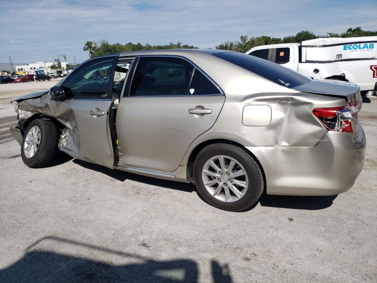 4T1BF1FK9EU427629 2014 Toyota Camry L