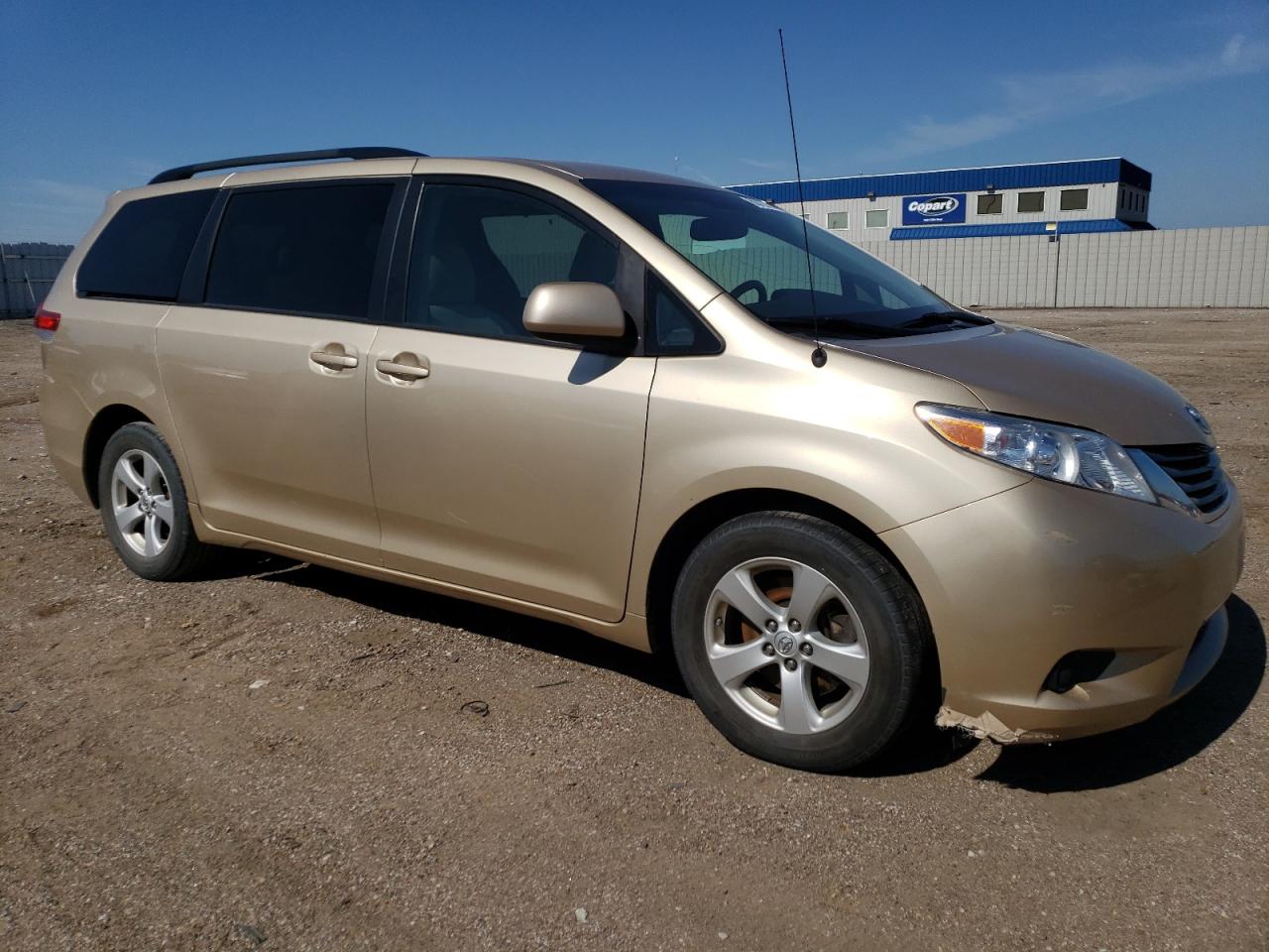 5TDKK3DC1BS169016 2011 Toyota Sienna Le