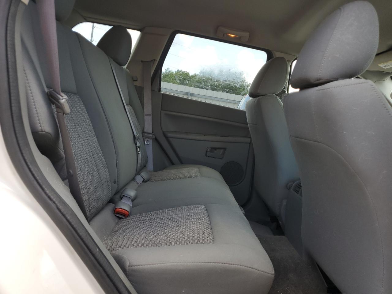 1J8GR48K17C680235 2007 Jeep Grand Cherokee Laredo