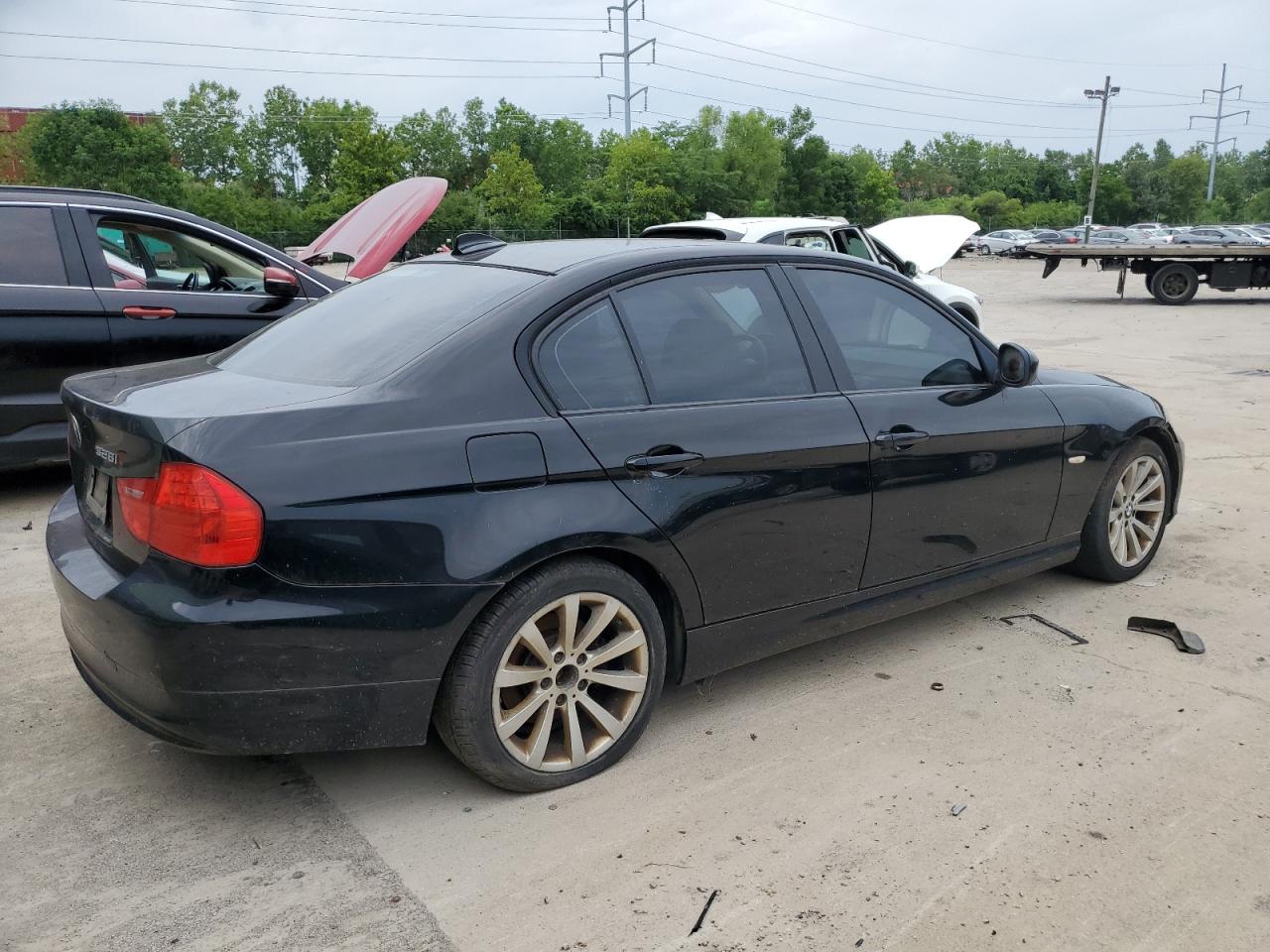 WBAPK5C5XBA995913 2011 BMW 328 Xi Sulev