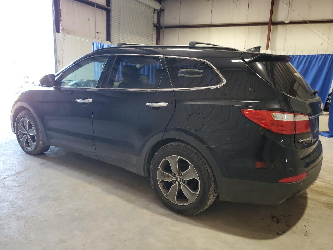 2013 Hyundai Santa Fe Gls vin: KM8SMDHF7DU032662