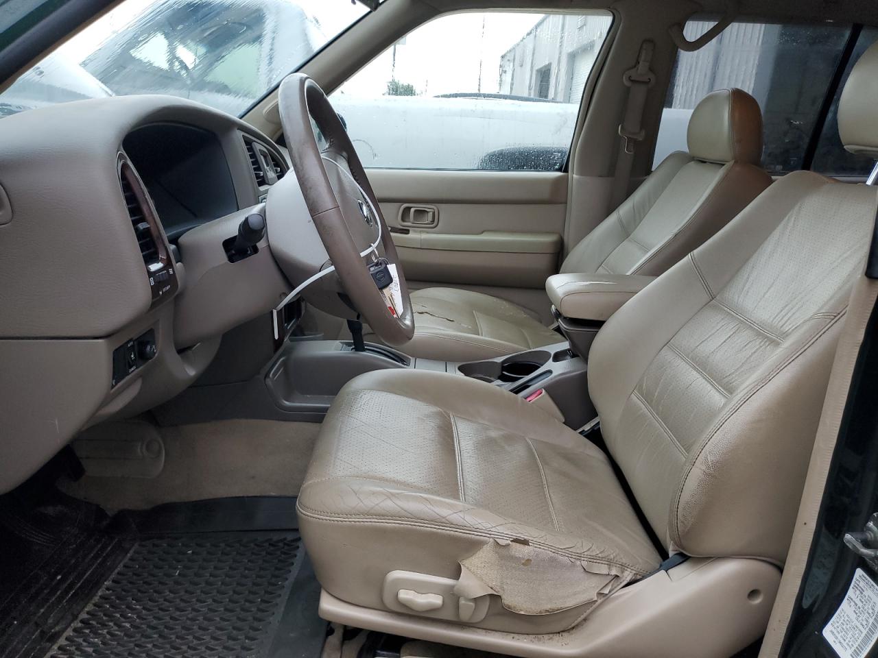 JN8DR09X12W654775 2002 Nissan Pathfinder Le