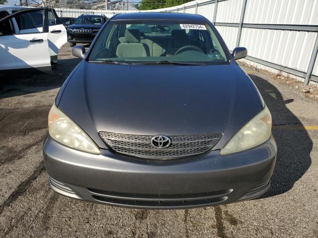 2004 Toyota Camry Le VIN: 4T1BE32K64U894560 Lot: 62942754