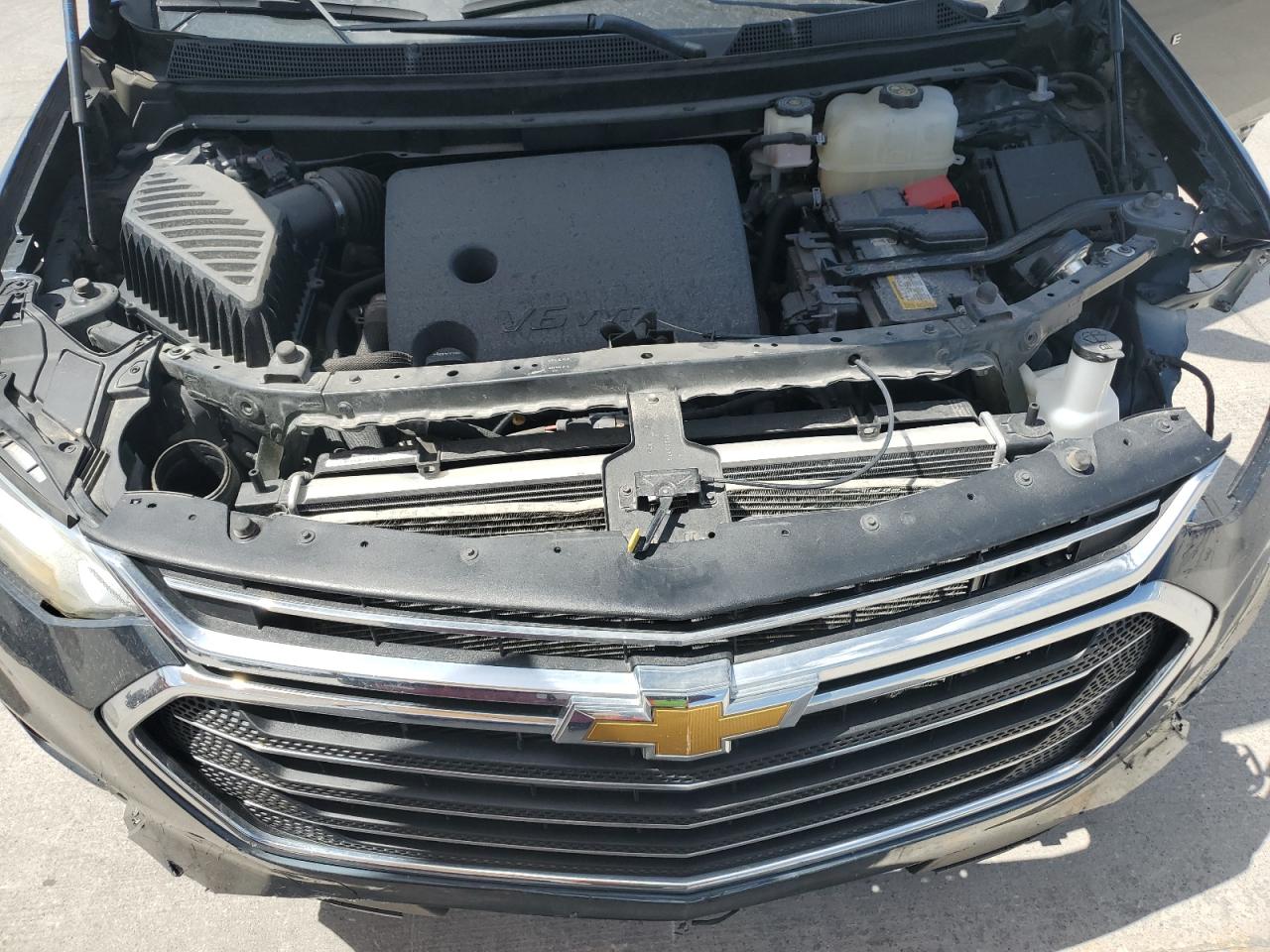 1GNERGKW1MJ137042 2021 Chevrolet Traverse Lt