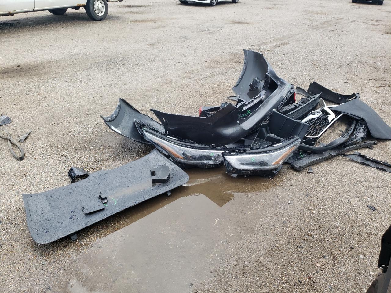 5TDZZRAH8MS085243 2021 Toyota Highlander L