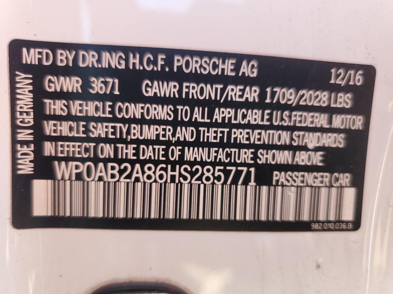 WP0AB2A86HS285771 2017 Porsche Cayman S