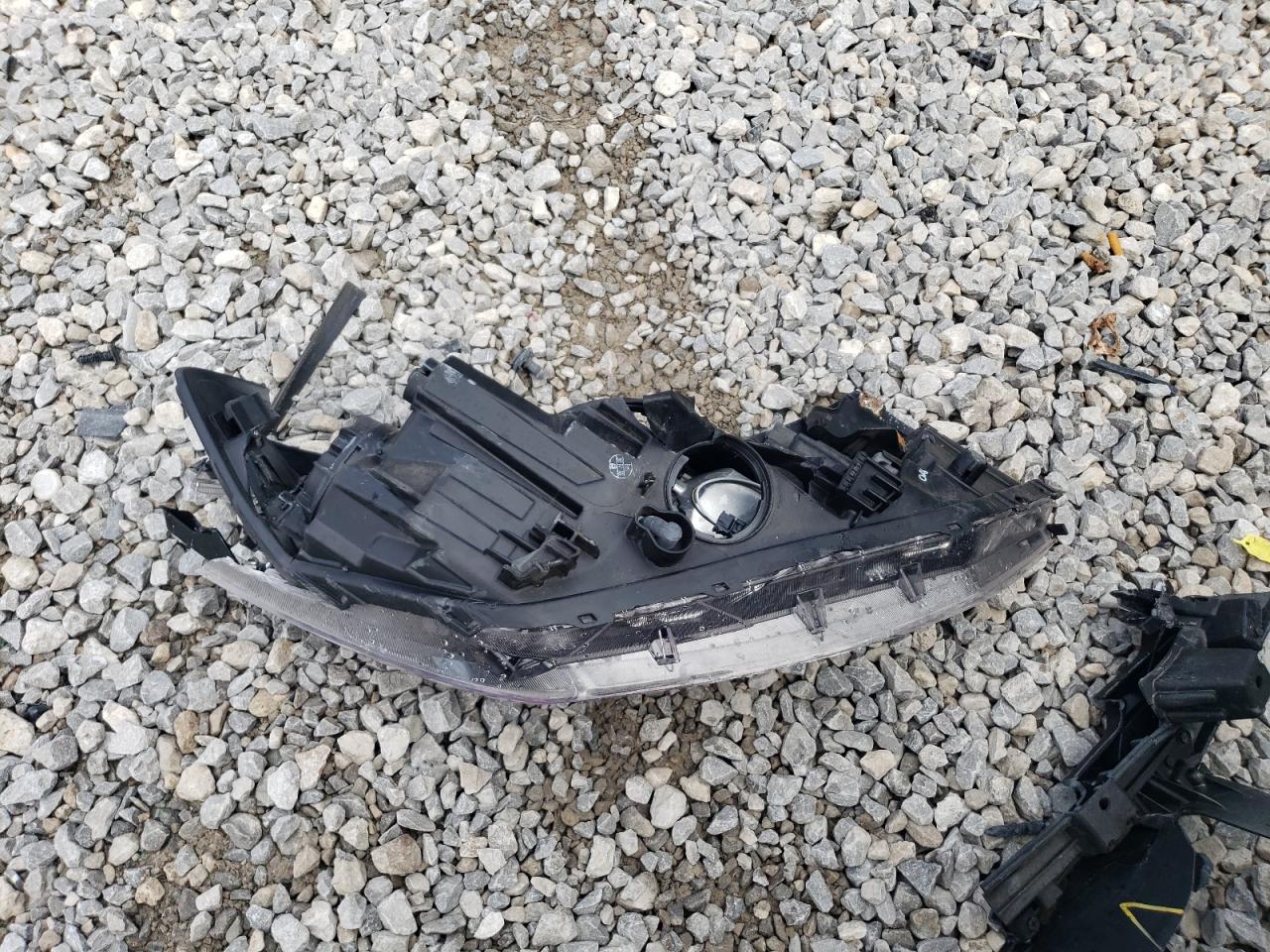 KM8J2CA47KU068000 2019 Hyundai Tucson Se