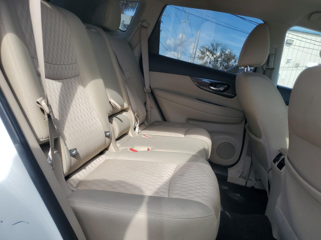 JN8AT2MT4KW259848 2019 Nissan Rogue S