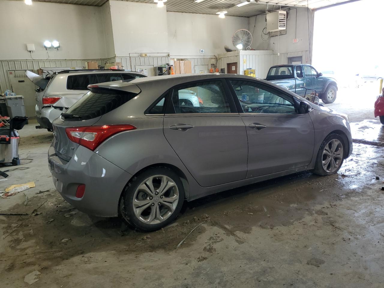 2014 Hyundai Elantra Gt vin: KMHD35LH6EU159995