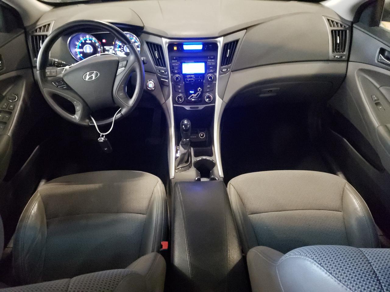 5NPEC4AC0DH644703 2013 Hyundai Sonata Se