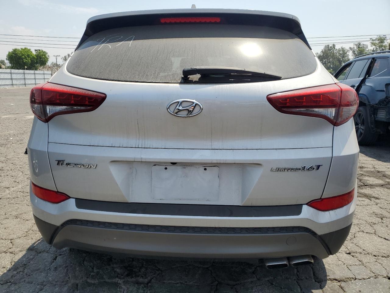 2016 Hyundai Tucson Limited vin: KM8J33A22GU166984