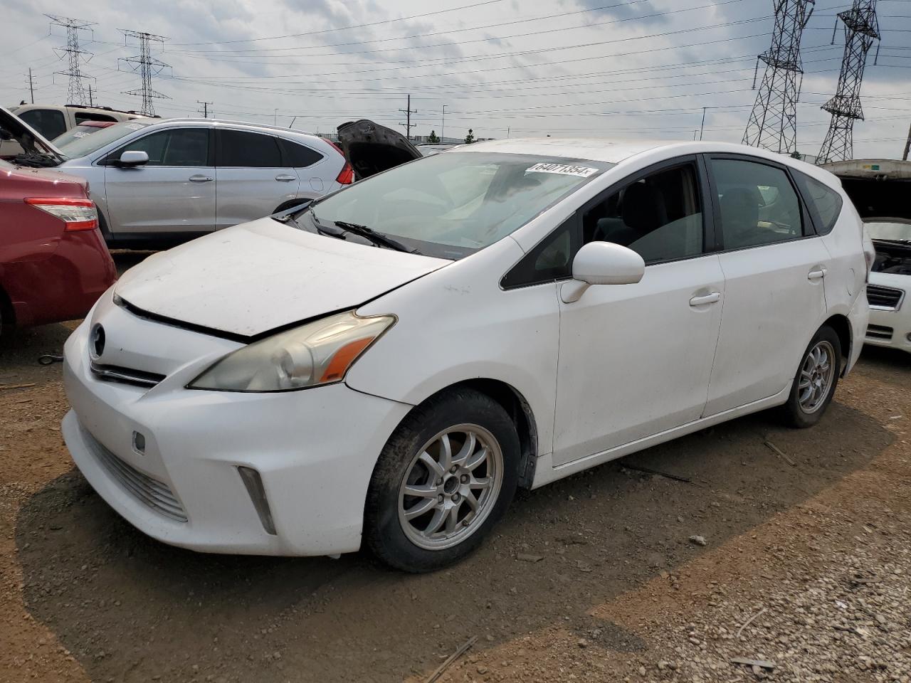 Lot #2699007943 2014 TOYOTA PRIUS V