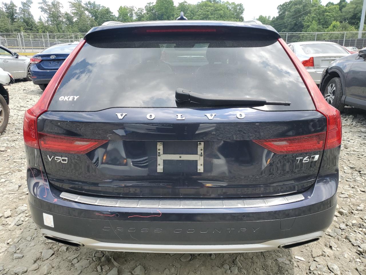 YV4A22NL7H1007222 2017 Volvo V90 Cross Country T6 Inscription