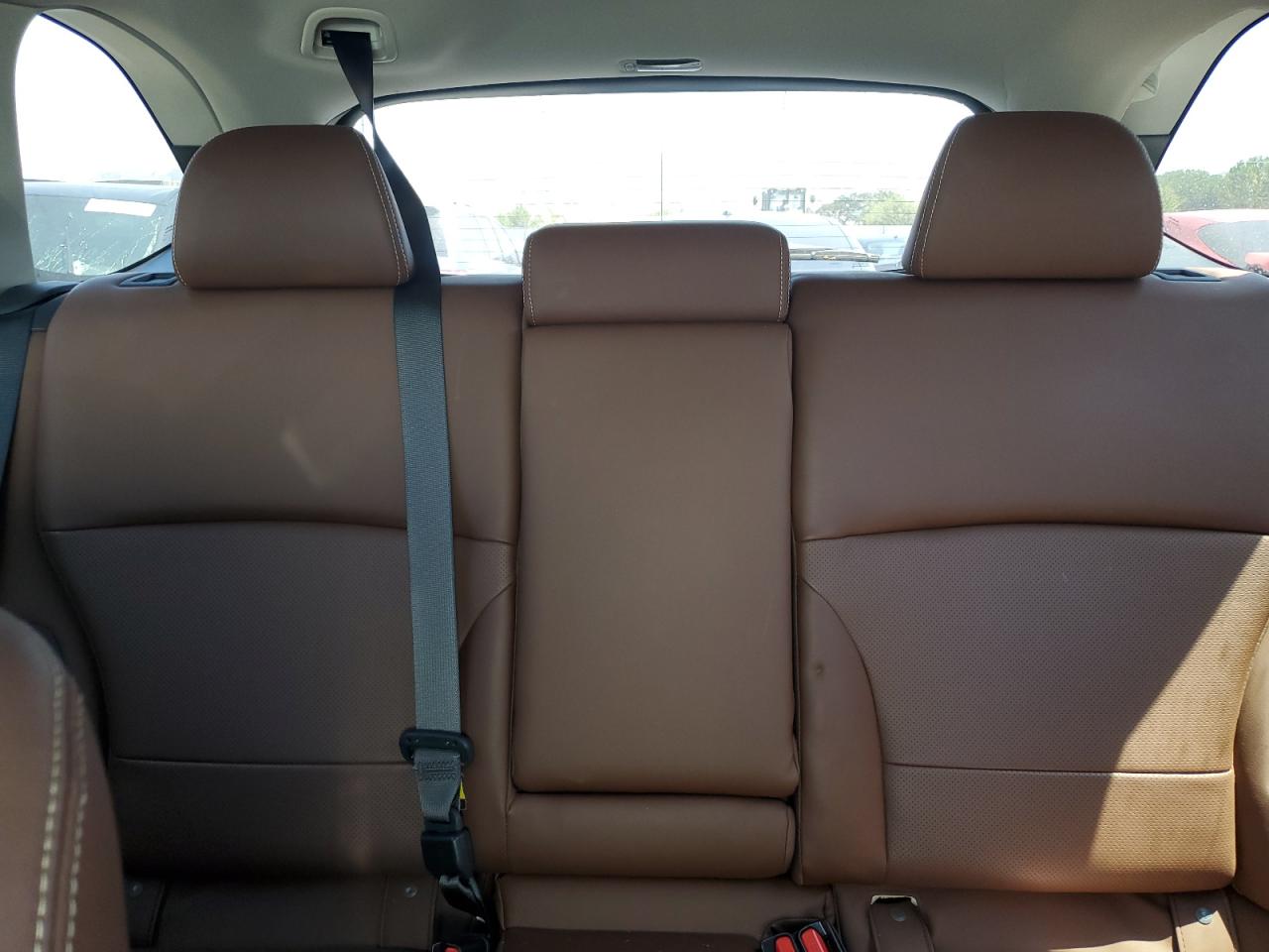 4S4BSATC0J3307274 2018 Subaru Outback Touring