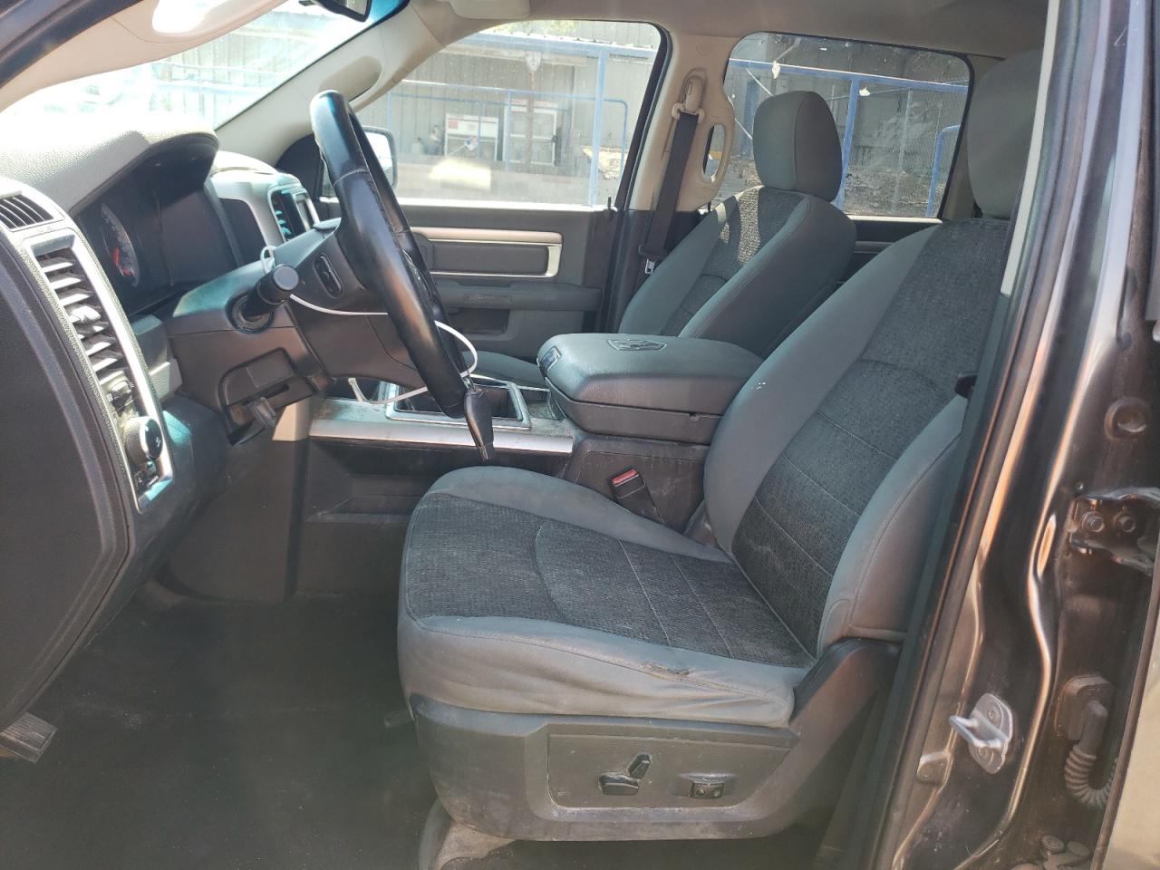 1C6RR6LM1ES304651 2014 Ram 1500 Slt