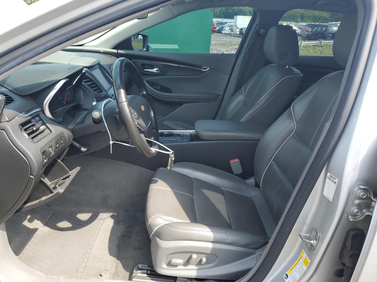 2G1105S38K9106335 2019 Chevrolet Impala Premier