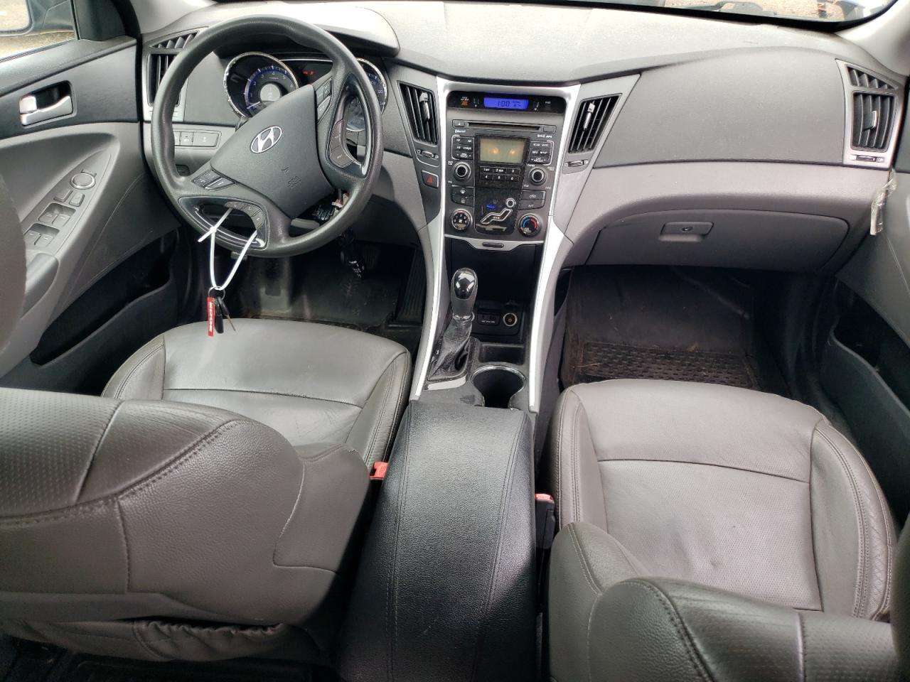 5NPEB4AC2BH225882 2011 Hyundai Sonata Gls