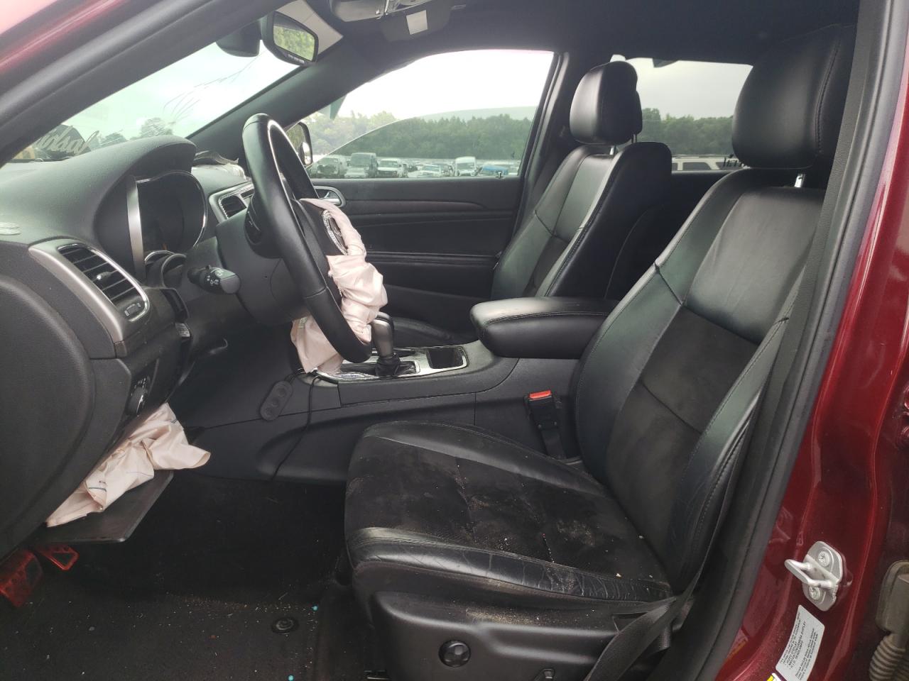 1C4RJFAG2JC105867 2018 Jeep Grand Cherokee Laredo