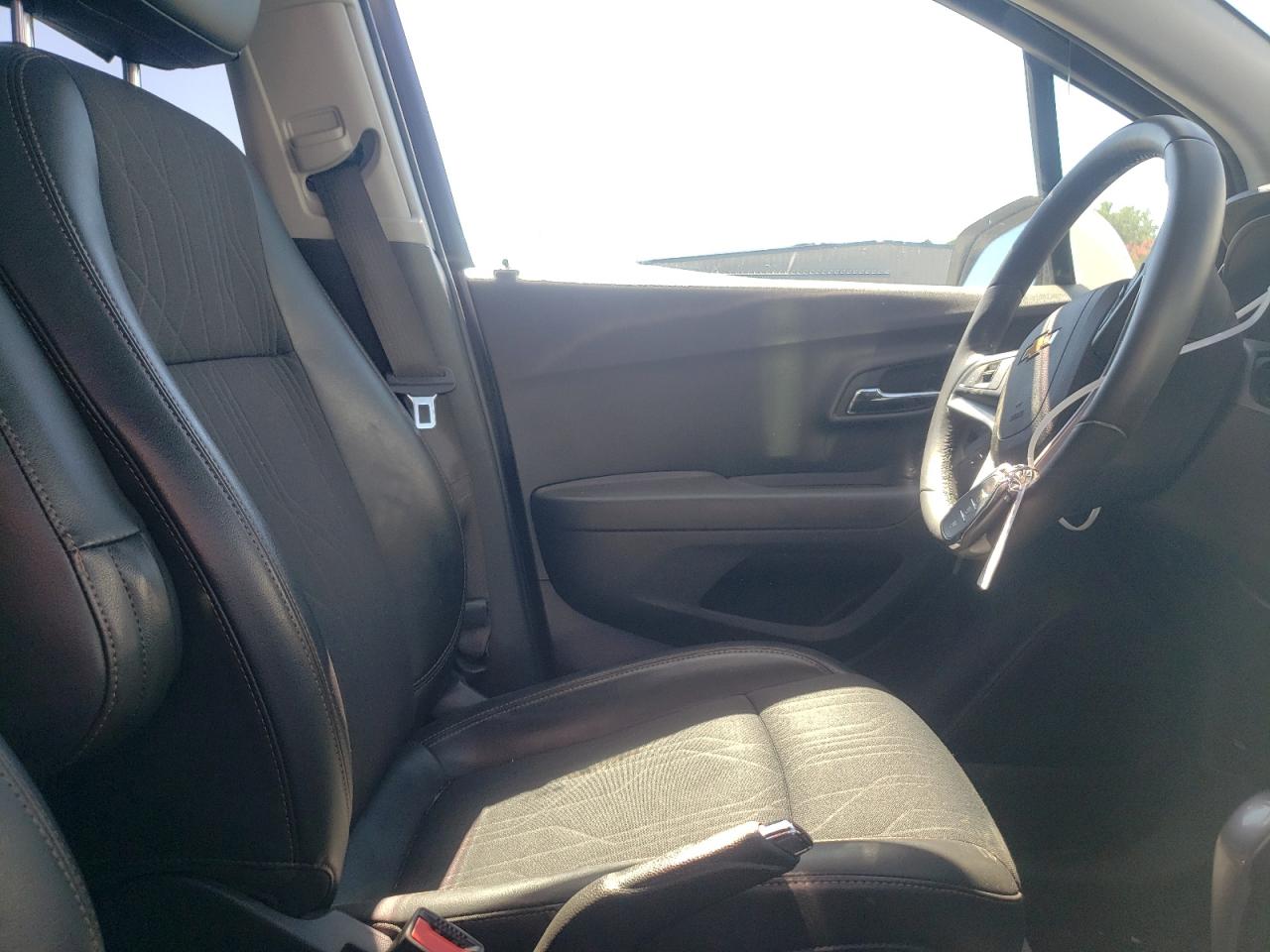 KL7CJPSBXLB005794 CHEVROLET TRAX 2020