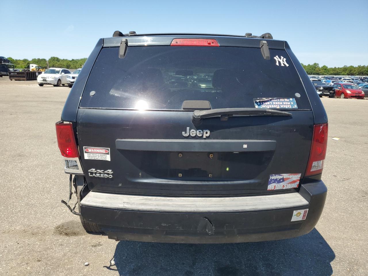 1J8GR48K07C645069 2007 Jeep Grand Cherokee Laredo