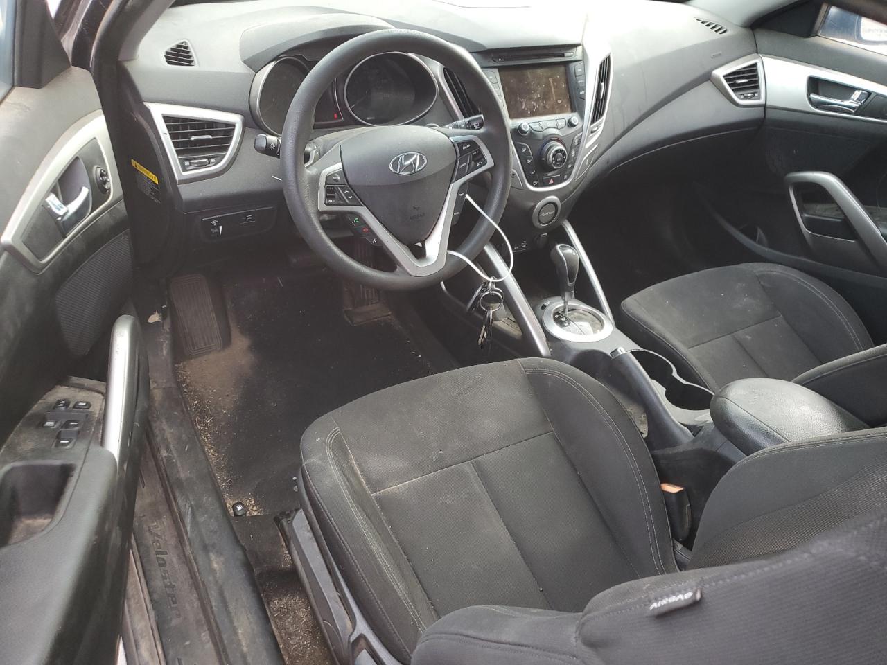 KMHTC6AD1GU261127 2016 Hyundai Veloster
