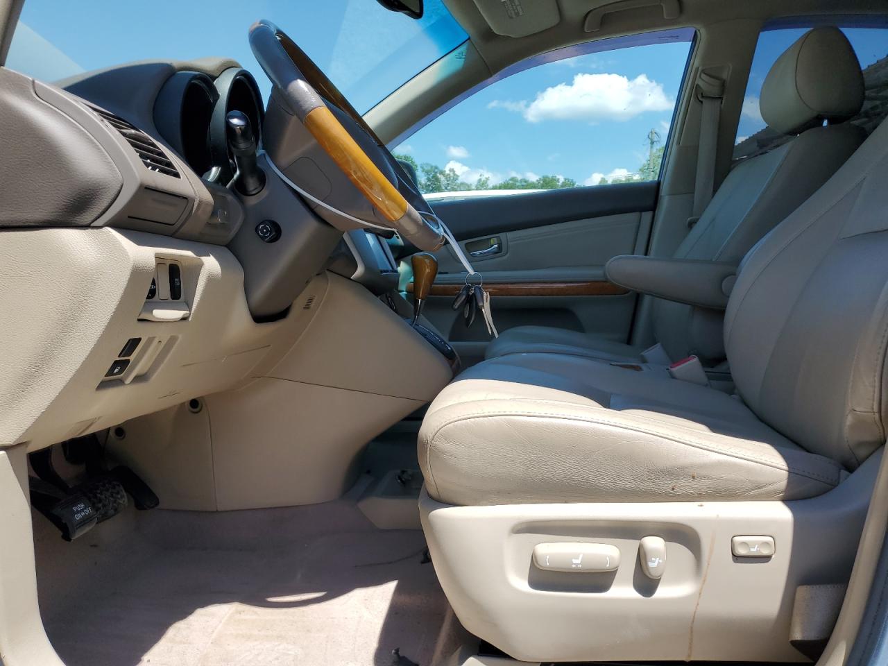 2T2HA31U45C067843 2005 Lexus Rx 330