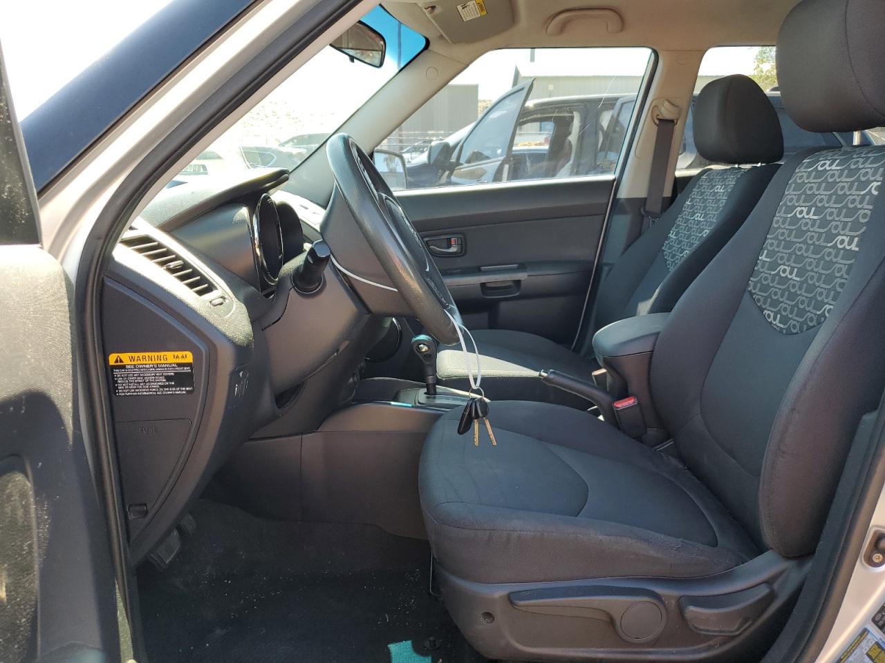 KNDJT2A2XA7701662 2010 Kia Soul +