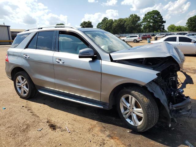 VIN 4JGDA5JB9DA261439 2013 Mercedes-Benz ML-Class, 350 no.4